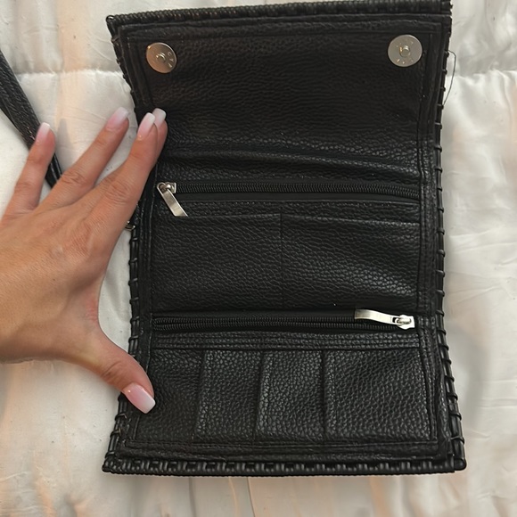 Bolsa Wallet/wristlet - Picture 2 of 2